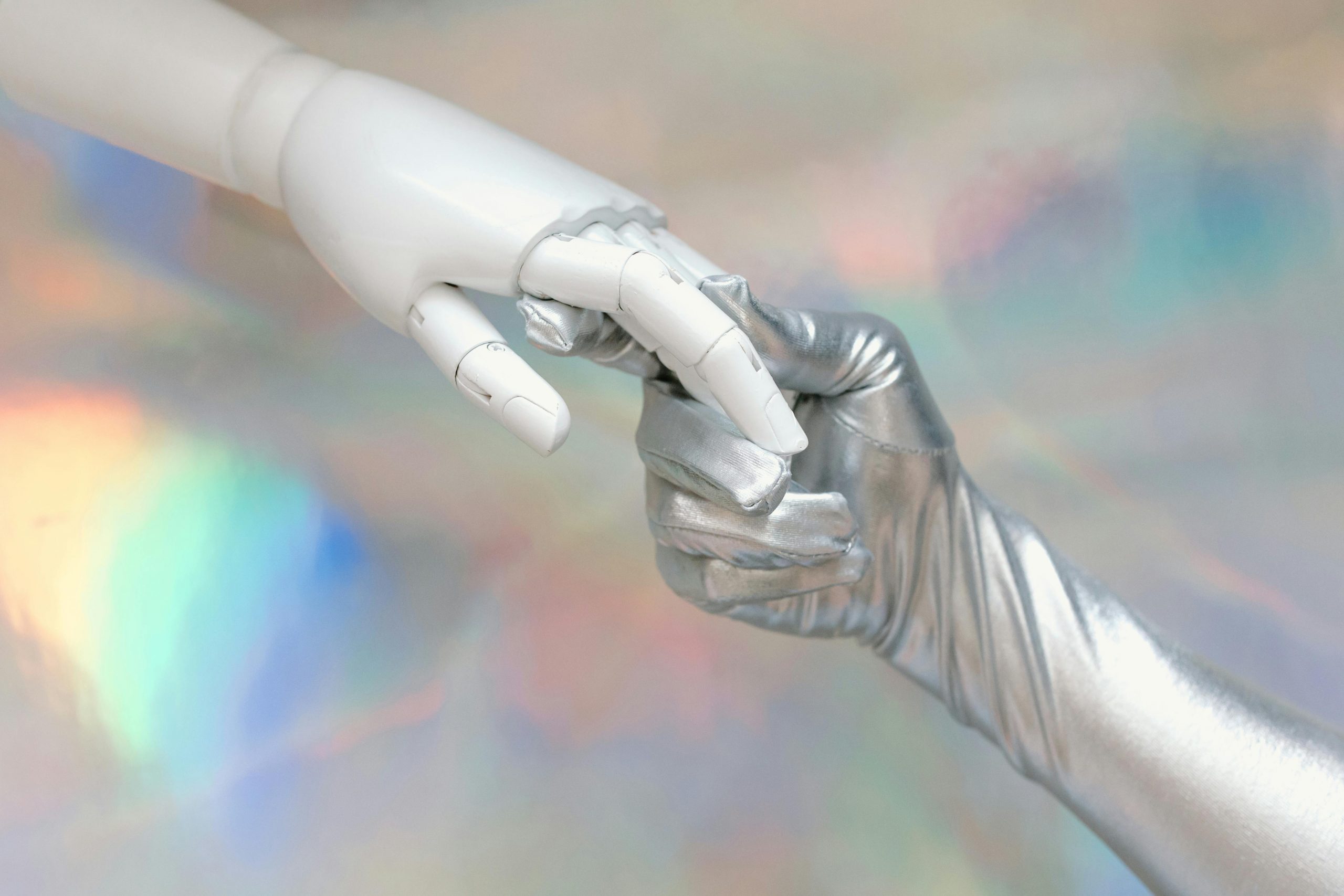 Collaboration between AI and human marketers on digital strategy